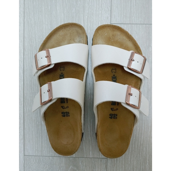 Birkenstock Shoes - Birkenstock Arizona Pearl White Size 40